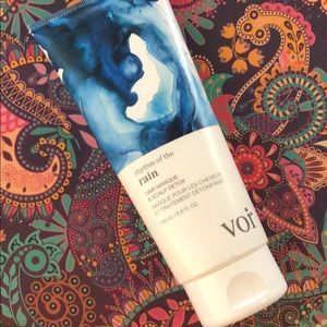 Voir hair care hair mask and scalp detox